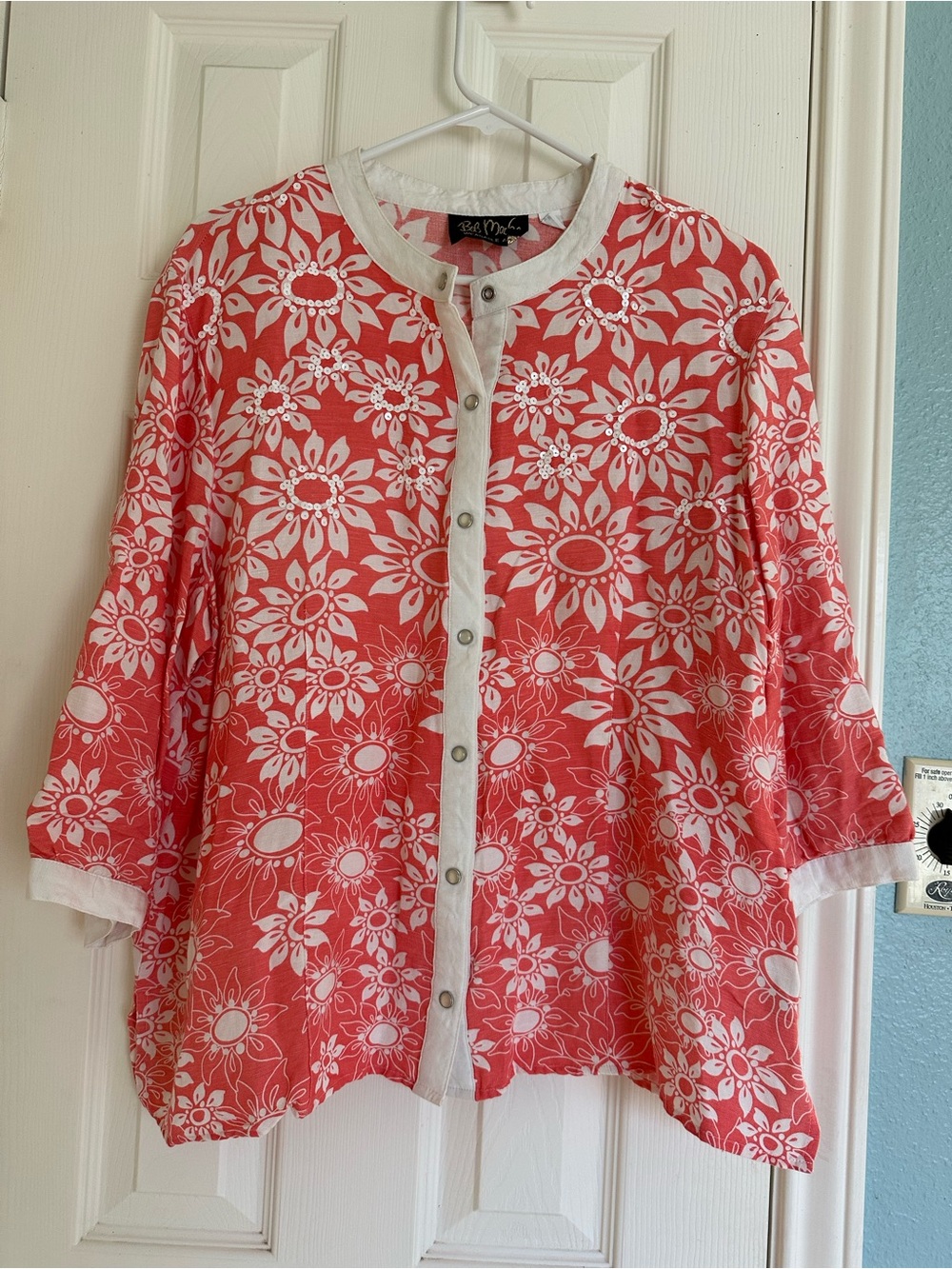Bob Mackie Coral Linen Daisy Print Blouse Size XL Pearl Snaps